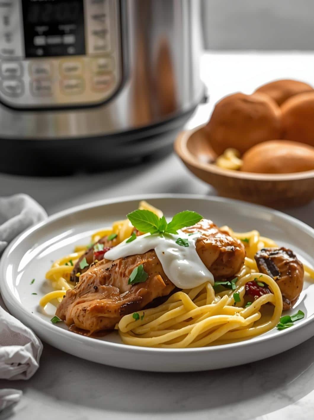 Instant Pot Creamy Pesto Chicken: Easy & Healthy Dinner